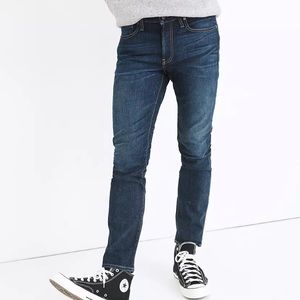 Athletic Slim Authentic Flex Jeans in Baxley Wash